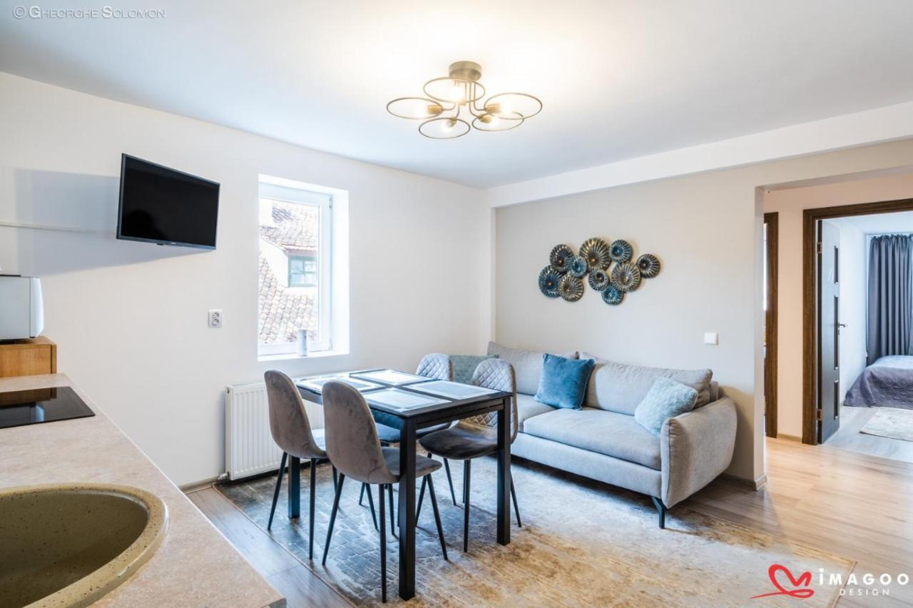 Long Street Suites Braşov Eksteriør billede