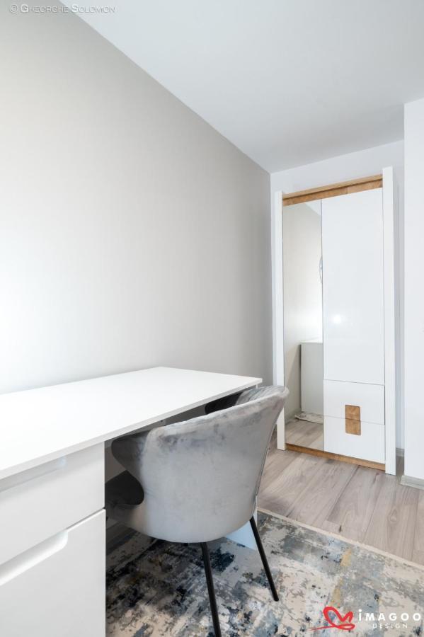 Long Street Suites Braşov Eksteriør billede