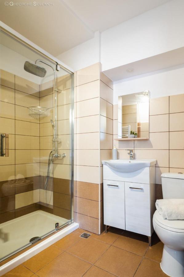 Long Street Suites Braşov Eksteriør billede
